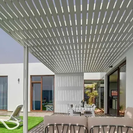 Ponzos Independiente Y Privado Villa Triquivijate