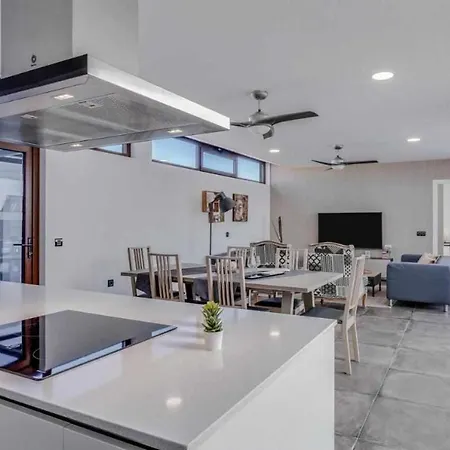 Ponzos Independiente Y Privado * Triquivijate