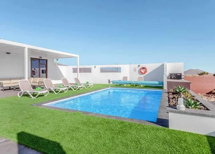 Ponzos Independiente Y Privado Villa