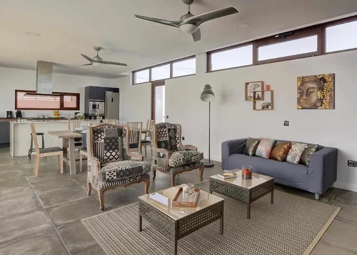 Villa Ponzos Independiente Y Privado *