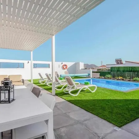 Ponzos Independiente Y Privado Villa *